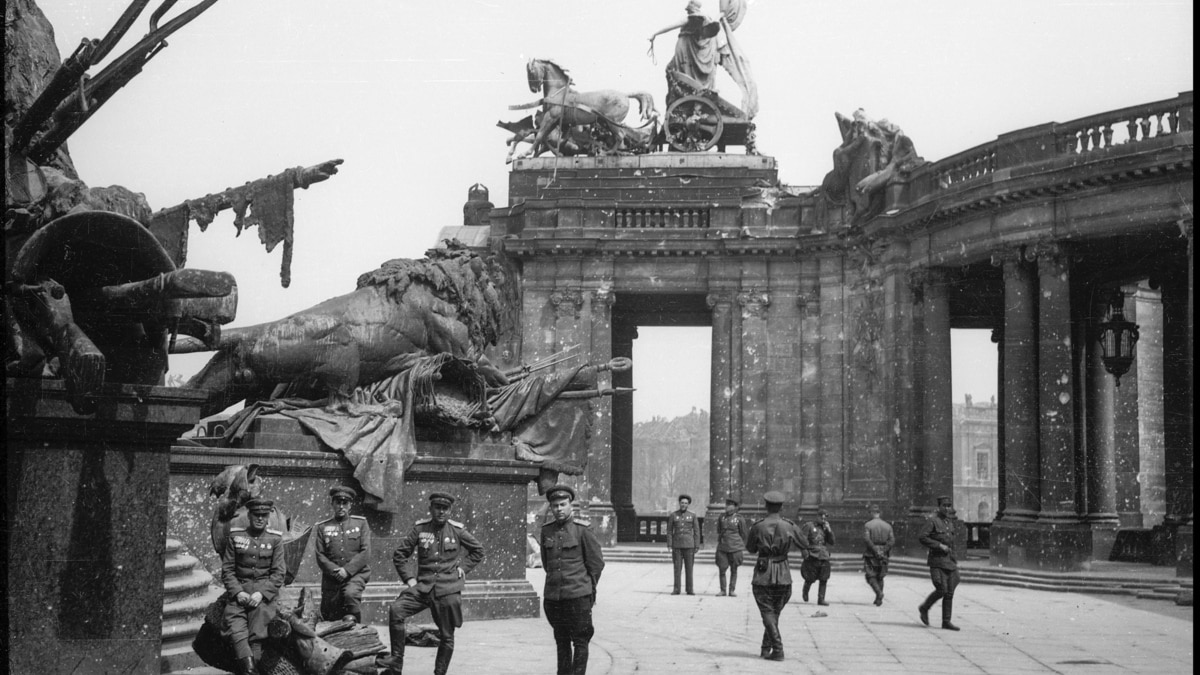 berlin-after-the-war-before-the-wall