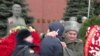 Задержание активиста Евгения Сучкова после акции у памятника Сталину, 5 марта 2019 года