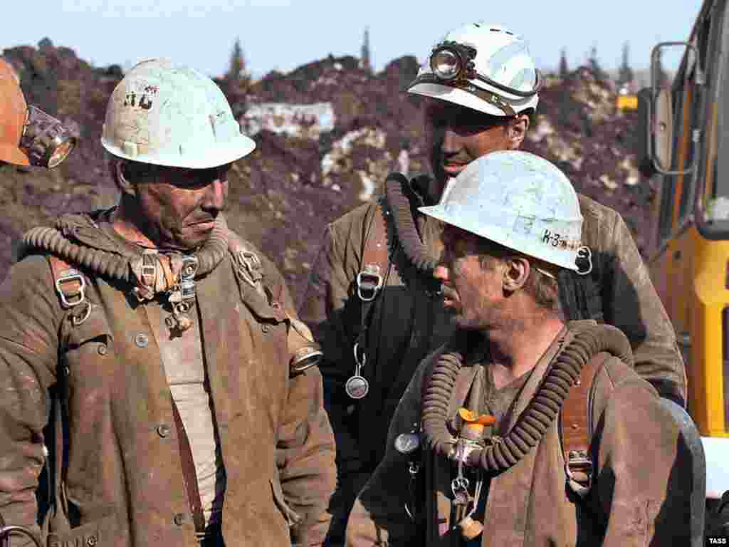 Спасательная операция на шахте "Ульяновская" в Кемеровской области, 19 марта 2007