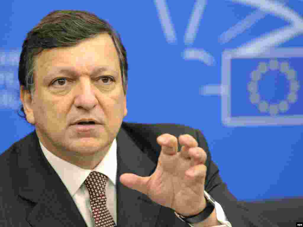 France -- EU Commission President Jose Manuel Barroso speaks during a press conference at the plenary session of the EU Parliament in Strasbourg, 14Jan2009