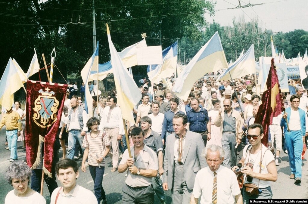На острові Хортиця і Запоріжжі свято Козацької слави досягло свого піку. Запоріжжя, 5 серпня 1990 року