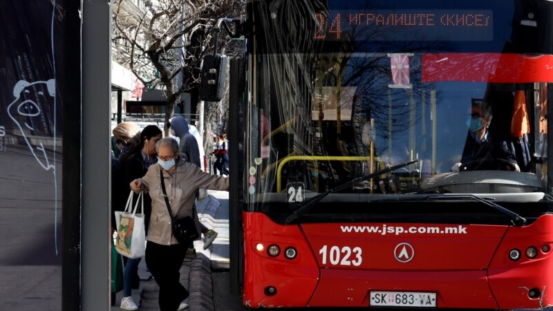 Воведен бесплатен јавен превоз поради аерозагадувањето во Скопје