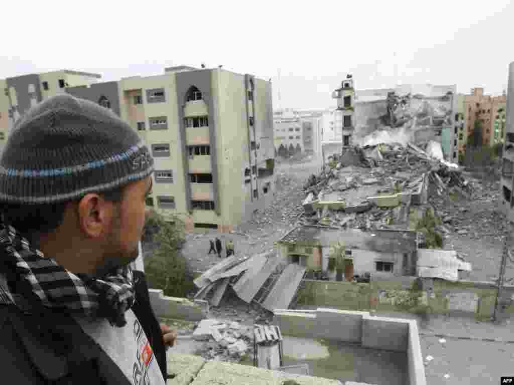 Развалины Исламского университета в Газе, 29 декабря 2008.