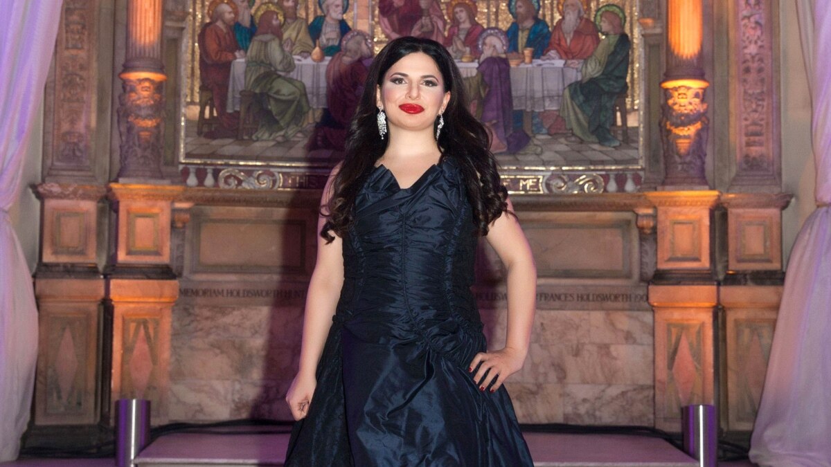  Криптокралицата “ Ружа Игнатова с мезонет за над 13 млн. лири в Лондон 