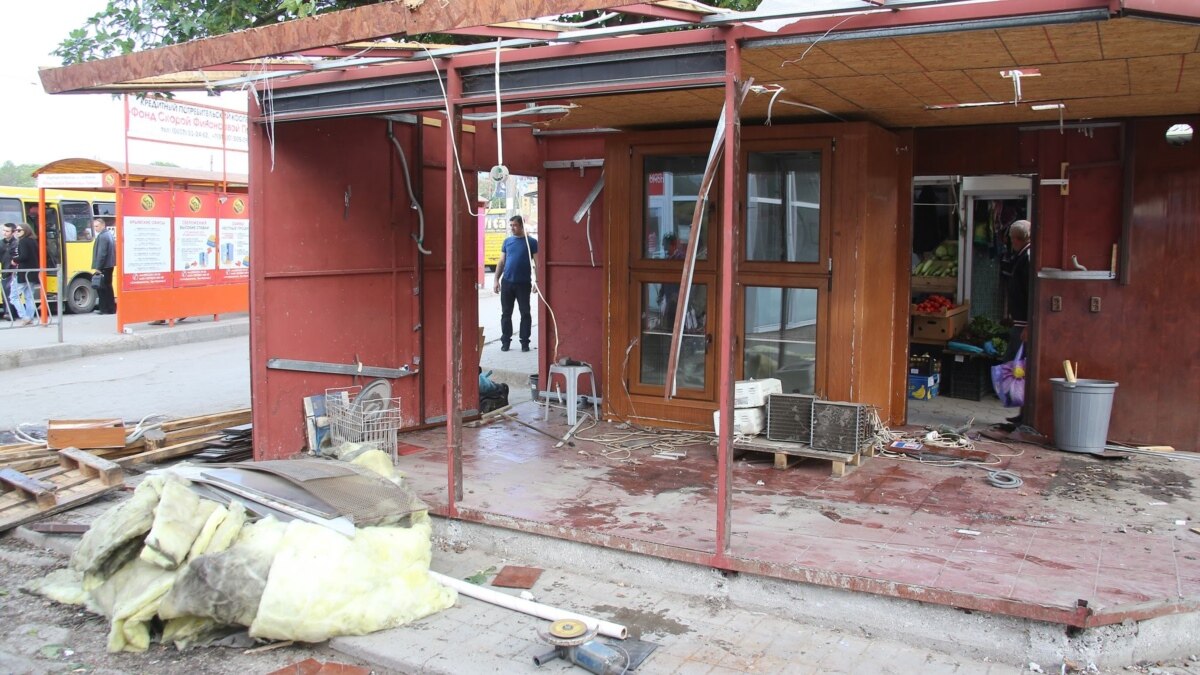 Красноярск: суд признал незаконным снос торговых павильонов