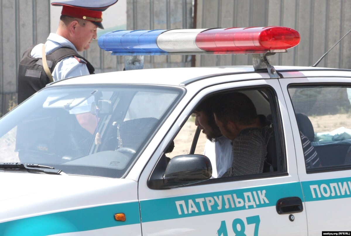 Усилить борьбу с кражами, хулиганством, грабежами и со сбытом наркотиков - Сагинтаев
