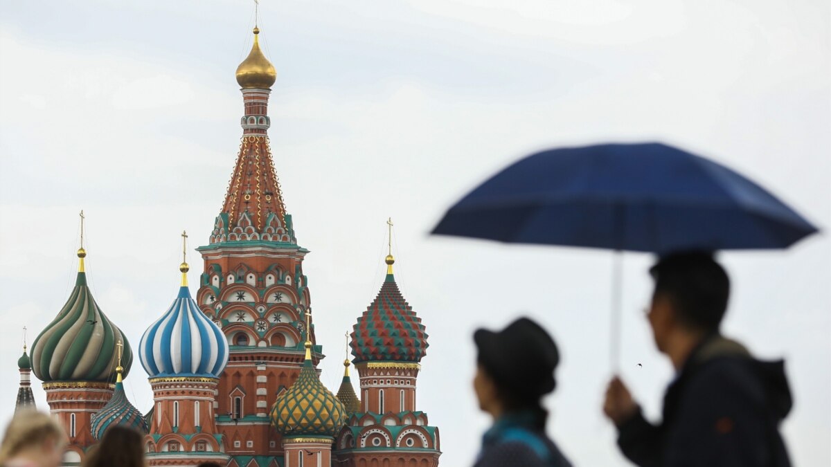 Фото Блогера Возле Храма Василия Блаженного