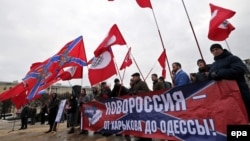 Митинг сторонников "Новороссии" в Санкт-Петербурге