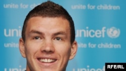 Bosnia-Herzegovina's Manchester City star Edin Dzeko and his teammates face a tough test against Portugal. 