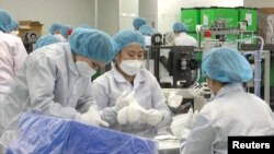 Fabrika za proizvodnju zaštitnih maski, Južna Koreja, 2 april 2020.
