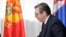 Predsednik Srbije Aleksandar Vučić (tada premijer) tokom sastanka s tadašnjim premijerom Crne Gore Duškom Markovićem, 3. februar 2017.