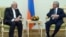 Armenia - President Serzh Sarkisian (R) meets with Iranian Foreign Minister Mohammad Javad Zarif, Yerevan, 27Jan2015.
