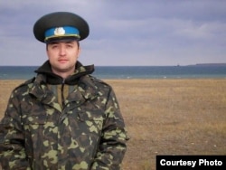С военной службы Лихоманова уволили по состоянию здоровья в 2007 году