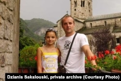 Дзяніс з дачкой Васілінай, фота з прыватнага архіву