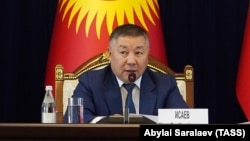 Канатбек Исаев в бытность спикером парламента Кыргызстана. Бишкек, 21 октября 2020 года. 