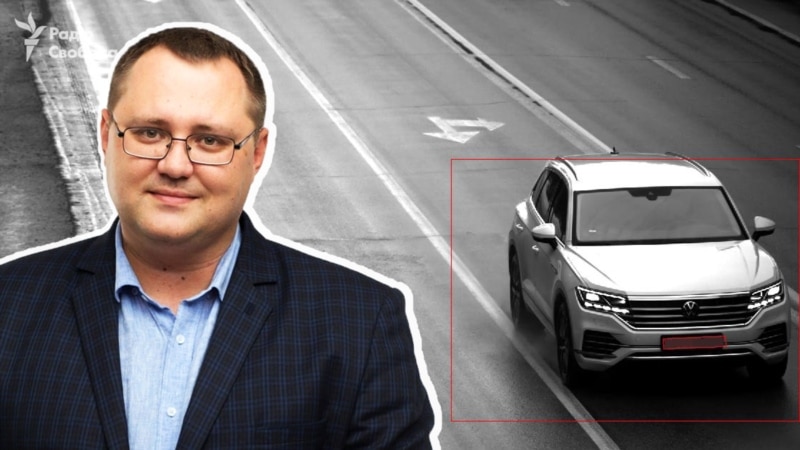 Після розслідування «Схем» топпосадовець Херсонської облради задекларував авто, на якому їздить його дружина