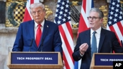 Donald Tramp və Kir Starmer