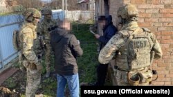 У квітні 2021 року СБУ заявила про затримання місцевого жителя за підозрою в зборі даних для ФСБ Росії