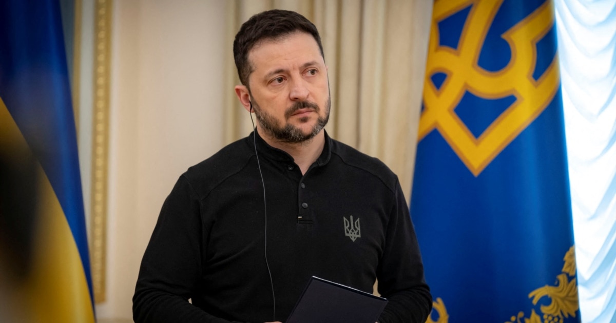 Зеленський закликав Трампа приїхати в Україну, щоб «зрозуміти, що тут відбувається» Зеленський закликав Трампа приїхати в Україну, щоб «зрозуміти, що тут відбувається»
