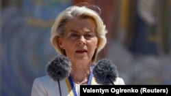 «У багатьох аспектах Україна вже перестала бути лише споживачем безпеки й стала її постачальником для Європи», заявила голова Єврокомісії Урсула фон дер Ляєн у Києві