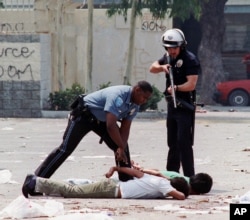 Cei patru ofițeri puși sub acuzare au fost achitați în aprilie 1992, decizie care a dus la proteste care au durat cinci zile și s-au soldat cu 50 de morți.