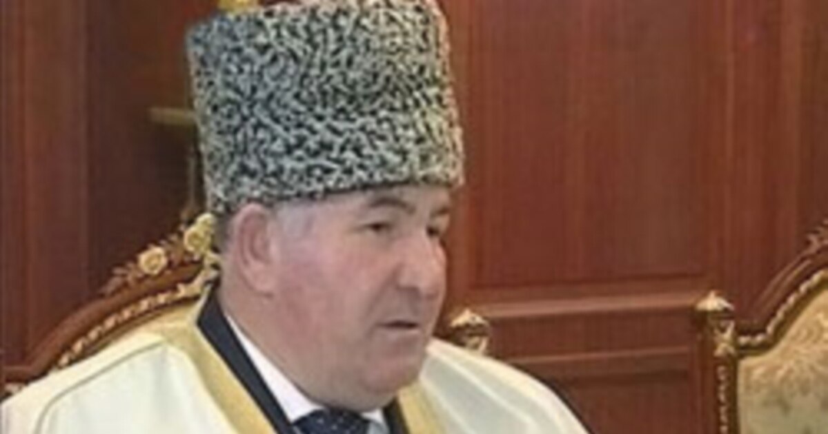 Otaning siki butunlay sperma bilan qoplangan