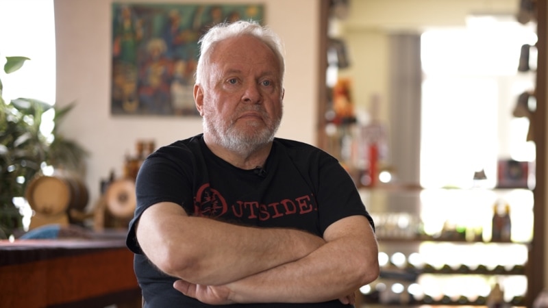 „აქ მინდა ვიცხოვრო, მოვკვდე და დავიმარხო“ - ინტერვიუ ფრანგ ფოტოგრაფთან, რომელსაც საქართველოდან გაძევება ემუქრება