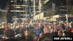 Protest ispred televizije N1 14. aprila 2026.