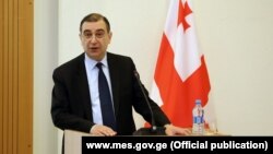 მიხეილ ჩხენკელი