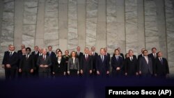  НАТО елдері қорғаныс министрлері. Брюссель, 13 ақпан 2018 жыл.