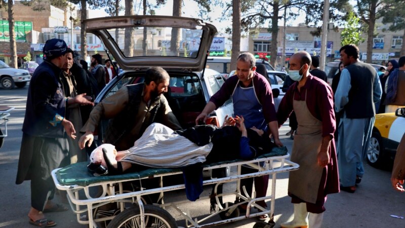 Na desetina hiljada Avganistanaca napustilo domove zbog sukoba 
