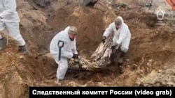 Слідчий комітет Росії проводить ексгумацію поховань поблизу Лісної Дачі наприкінці березня 2026-го