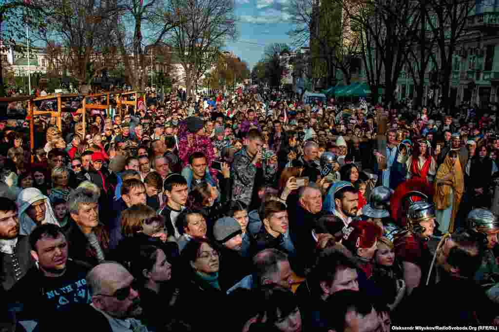 Великодню реконструкцію дивилося багато людей