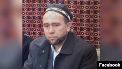 Маннон Содиқов ё Домулло Абдуманнон, фаъоли собиқи ҲНИТ дар Исфара буд.