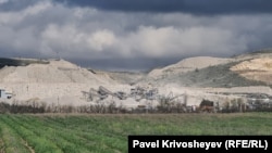 Кар’єр біля села Криничне