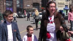 Опитування: Що для українців значить вишиванка і як часто вони її вдягають