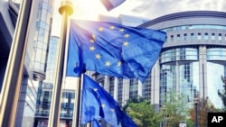 За даними видання, 5 червня пропозицію США обговорюють міністри фінансів країн ЄС під час зустрічі у форматі онлайн