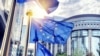 Zastava EU ispred zgrade Evropskog parlamenta (foto arhiv)