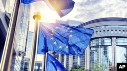 33 de eurodeputați va trimite România la Bruxelles - aceștia vor fi aleși în scrutinul din 9 iunie