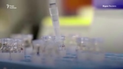 Велика Британія затвердила вакцину Pfizer і планує широкомасштабне використання в лічені дні – відео