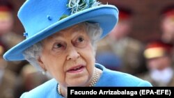 Королева Великобританії Єлизавета II