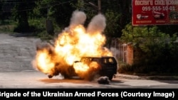 Наслідки попереднього удару РФ по автомобілю в Краматорську, фото архівне