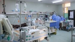 Patients are treated in the intensive care unit COVID-19, from the Marius Nasta Institute of Pneumoftiziology, in Bucharest.