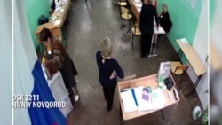 Seçki qutularına top bülleten doldurulması videoya düşdü