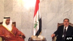 Iraqi Foreign Minister Hoshyar Zebari (right) with UAE counterpart al-Nahayan in Baghdad last month