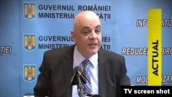 Doctorul Raed Arafat anunțîndu-și demisia