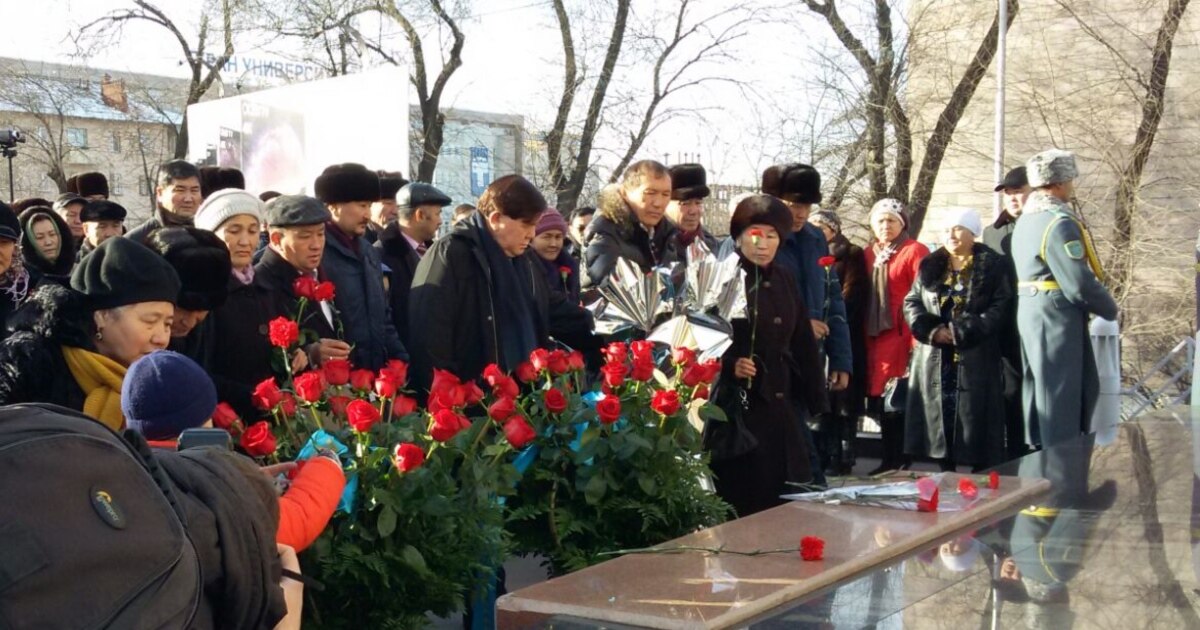 Шашты тырнақтардың фотосуреттері