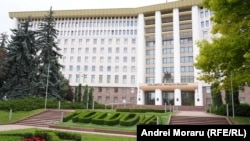 Politicienii care vor să ajungă în viitorul parlament au votat pentru o Moldovă puternică, europeană, dezvoltată.
