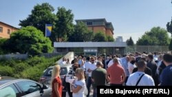 Protest ispred Tužilaštva BiH zbog privođenja Mehmedagića, Sarajevo (15. juli 2021.)