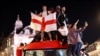 Euro 2020 - Navijači Engleske slave nakon meča, Piccadilly Circus, London (7. jul 2021.)